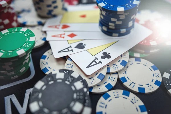 Live dealer interface presentation Live dealer interface presentation